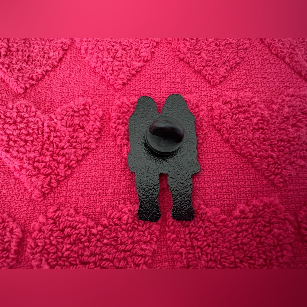 THE SHINING | Twin Girls Enamel Pin - Picture 4 of 6
